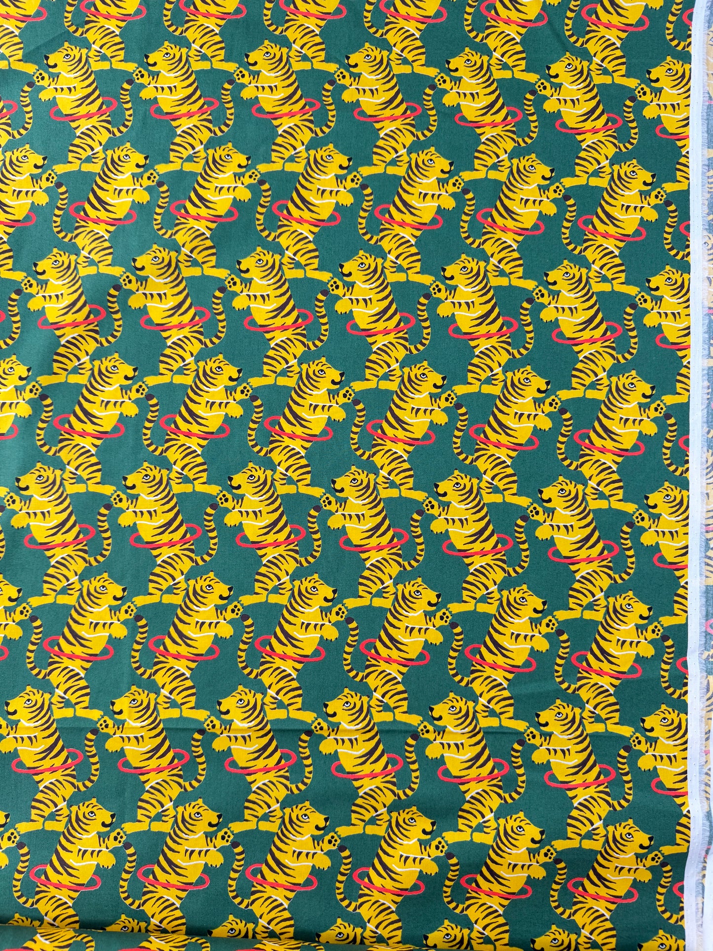 Sevenberry Cotton Broadcloth, Hula Hoop Tigers
