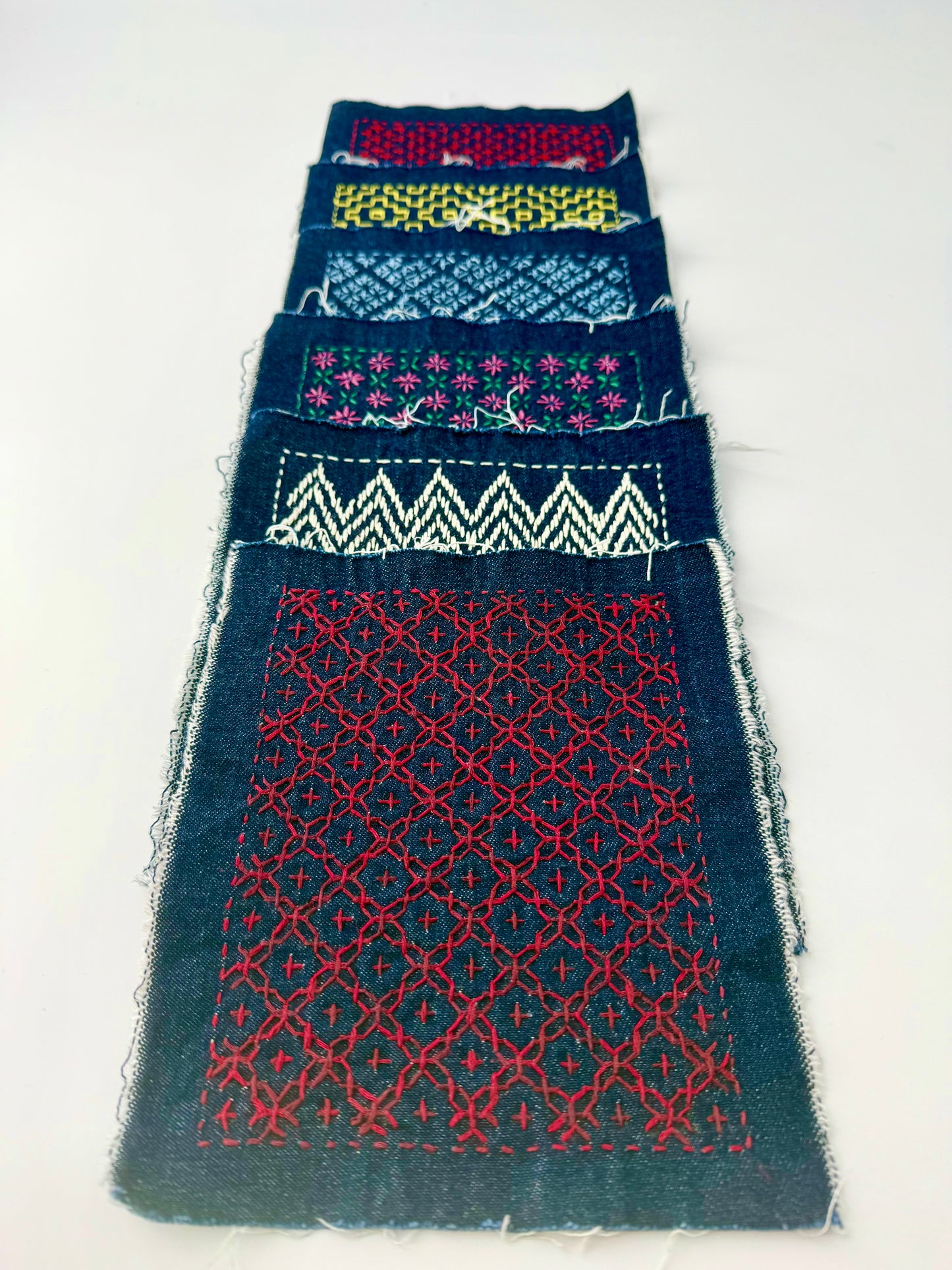 Class: Sashiko Sampler #1 - Jujizashi (Cross Stitch)