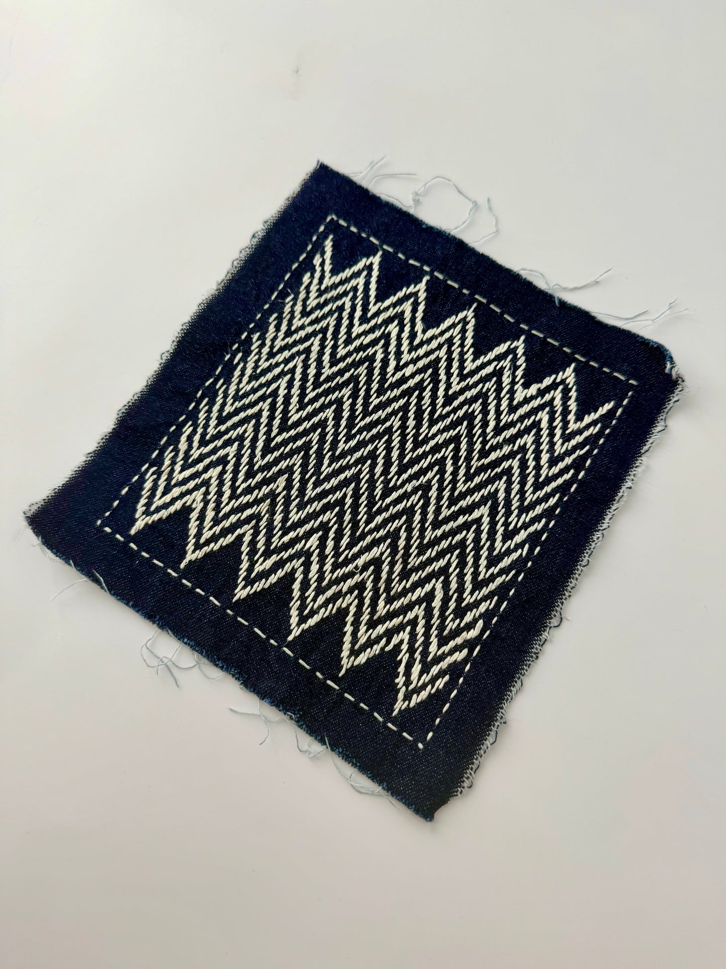 Class: Sashiko Sampler #5 - Sugizashi (Cedar Stitch)