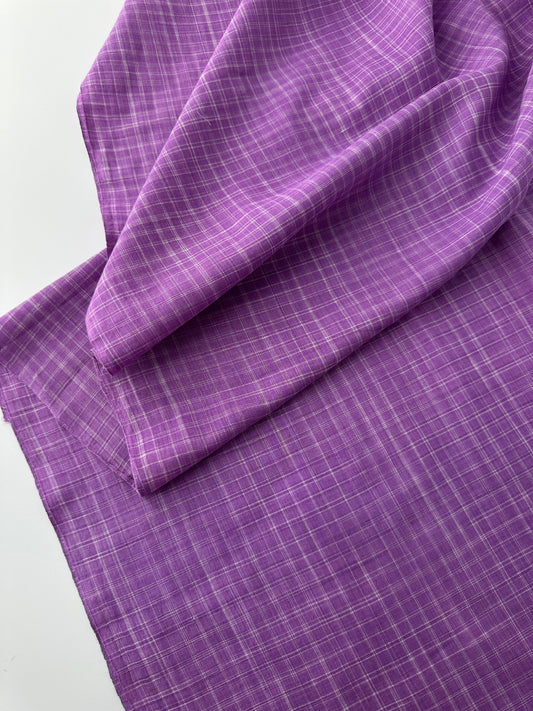 Handloom Ikat, Magenta