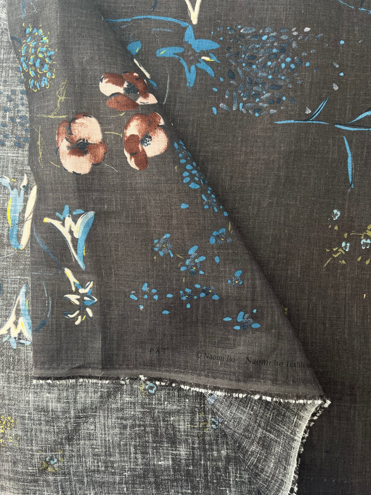 nani IRO, Linen Sheeting, PAL Charcoal