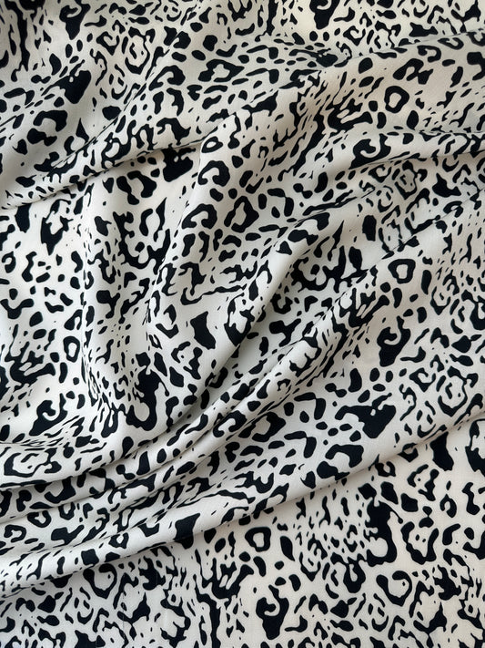 Tencel Lyocell Challis, Animal Prints – Apple Cider