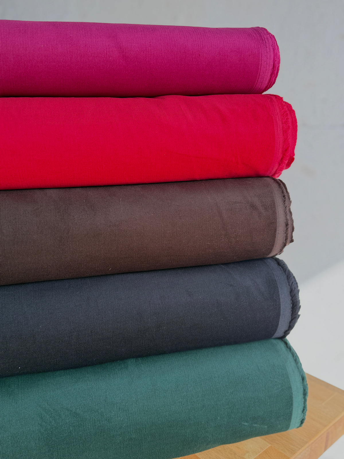 Cotton Corduroy, 21 wale - Flame Red