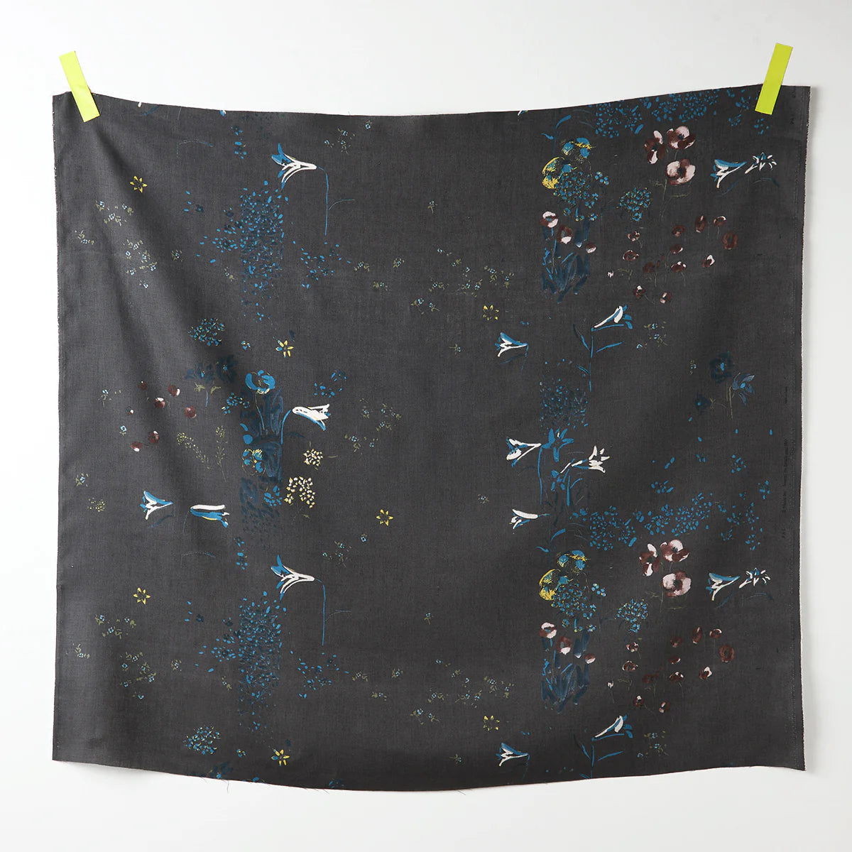 nani IRO, Linen Sheeting, PAL Charcoal