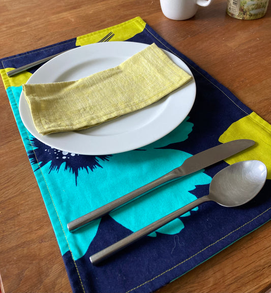 Class: Placemats + Napkins